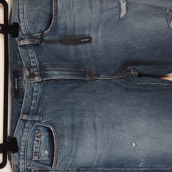 J Brand Aubrie Hight Rise Crop Boot in Adtonish Destruct - Picture 8 of 15